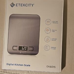 ETEKCITY Digital Kitchen Scale - NWT